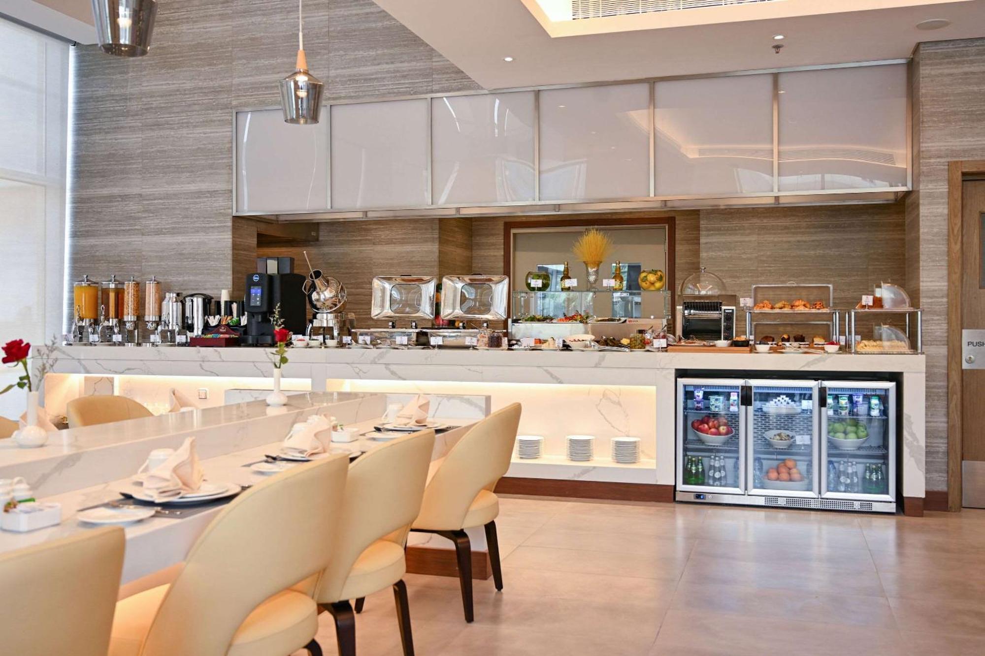 Comfort Hotel Riyadh Olaya Eksteriør bilde